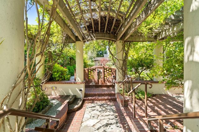 $6,500,000 | 2365 Waverley Street, Palo Alto, CA 94301