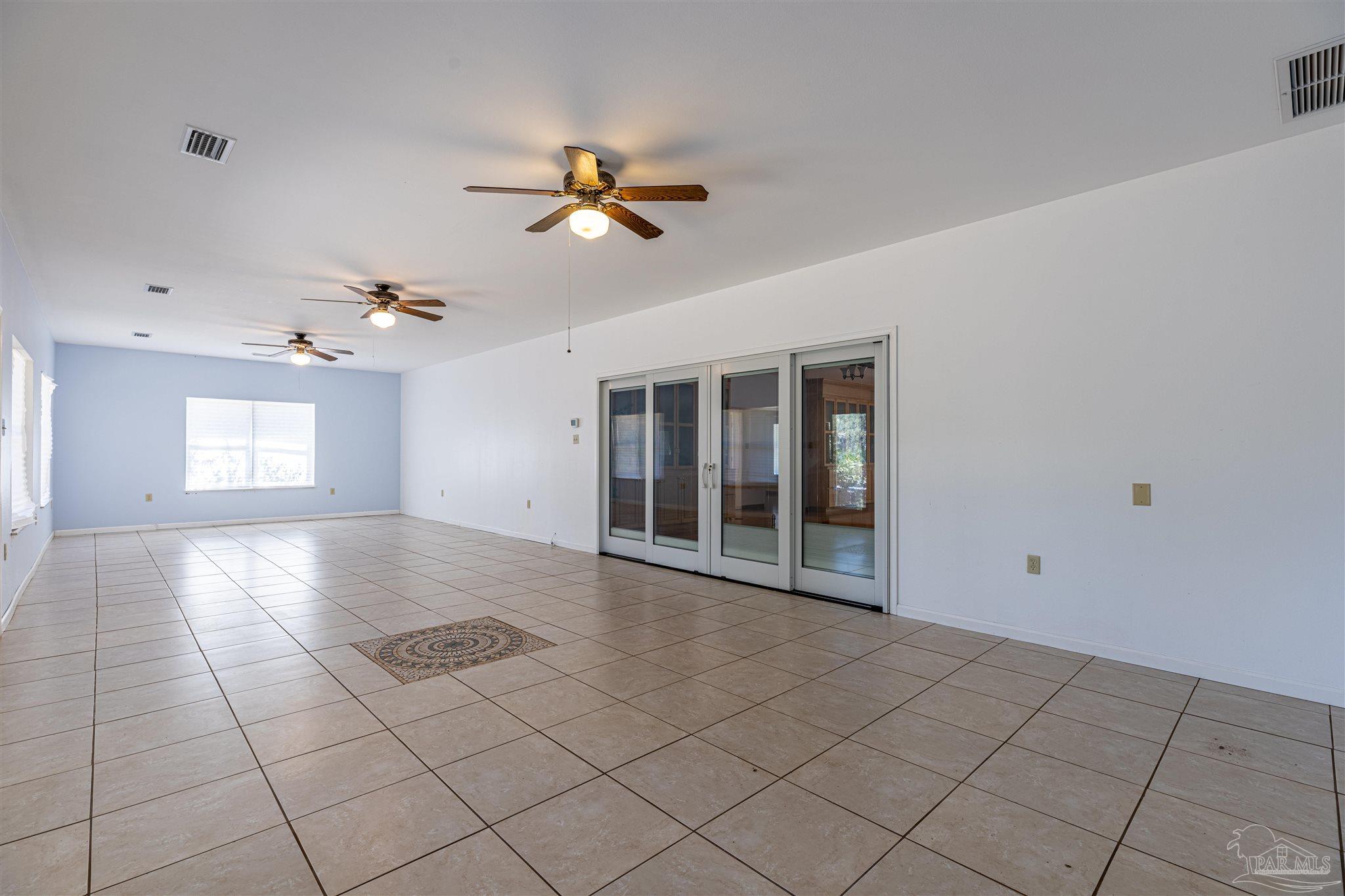 3146 Oakview Drive Milton, FL 32583 - Photo 13 of 50