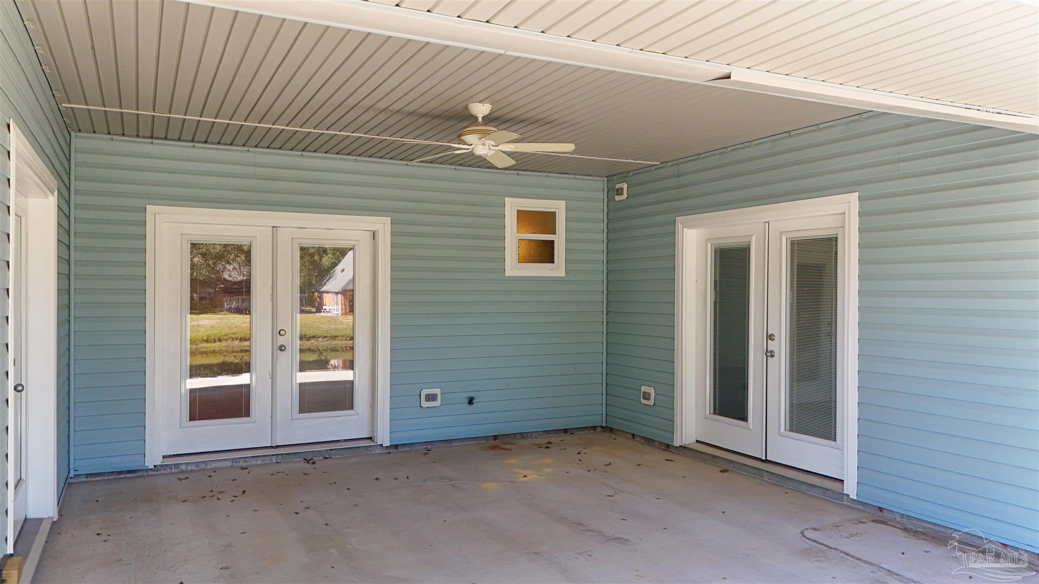 3146 Oakview Drive Milton, FL 32583 - Photo 49 of 50 mother in-law suite, master bedroom ,family room