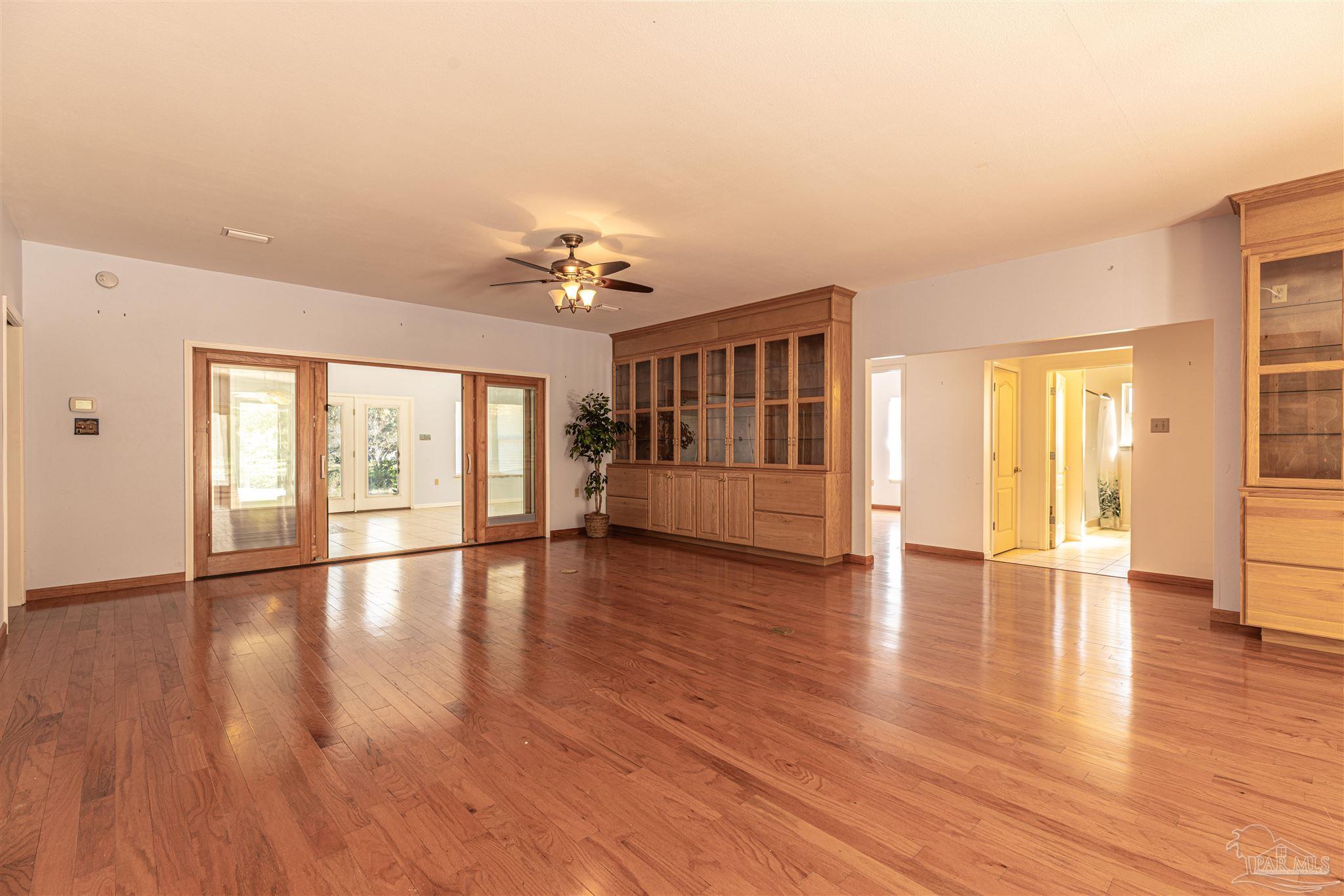 3146 Oakview Drive Milton, FL 32583 - Photo 6 of 50