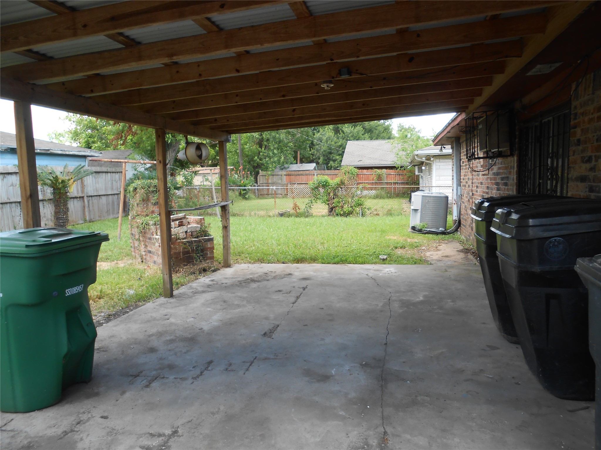8535 Wiggins Street Houston, TX 77029 - Photo 3 of 22