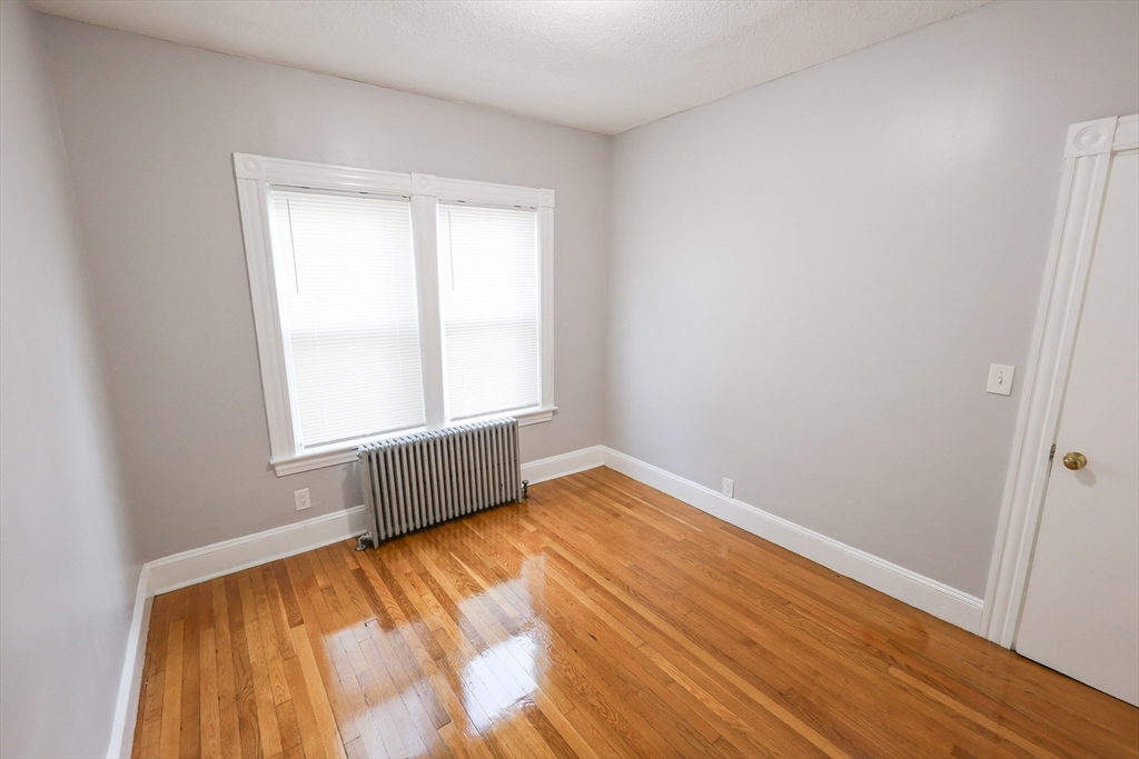 129 Draper Street, Unit 1 Boston, MA 02122 - Photo 15 of 26