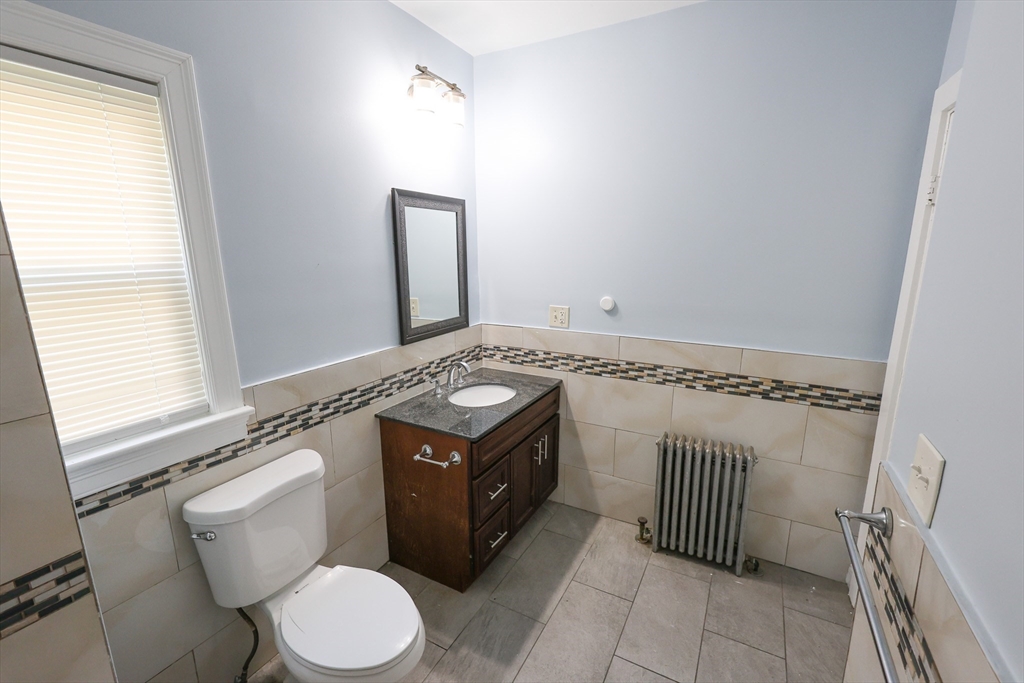 129 Draper Street, Unit 1 Boston, MA 02122 - Photo 17 of 26