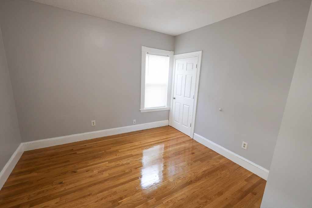 129 Draper Street, Unit 1 Boston, MA 02122 - Photo 21 of 26