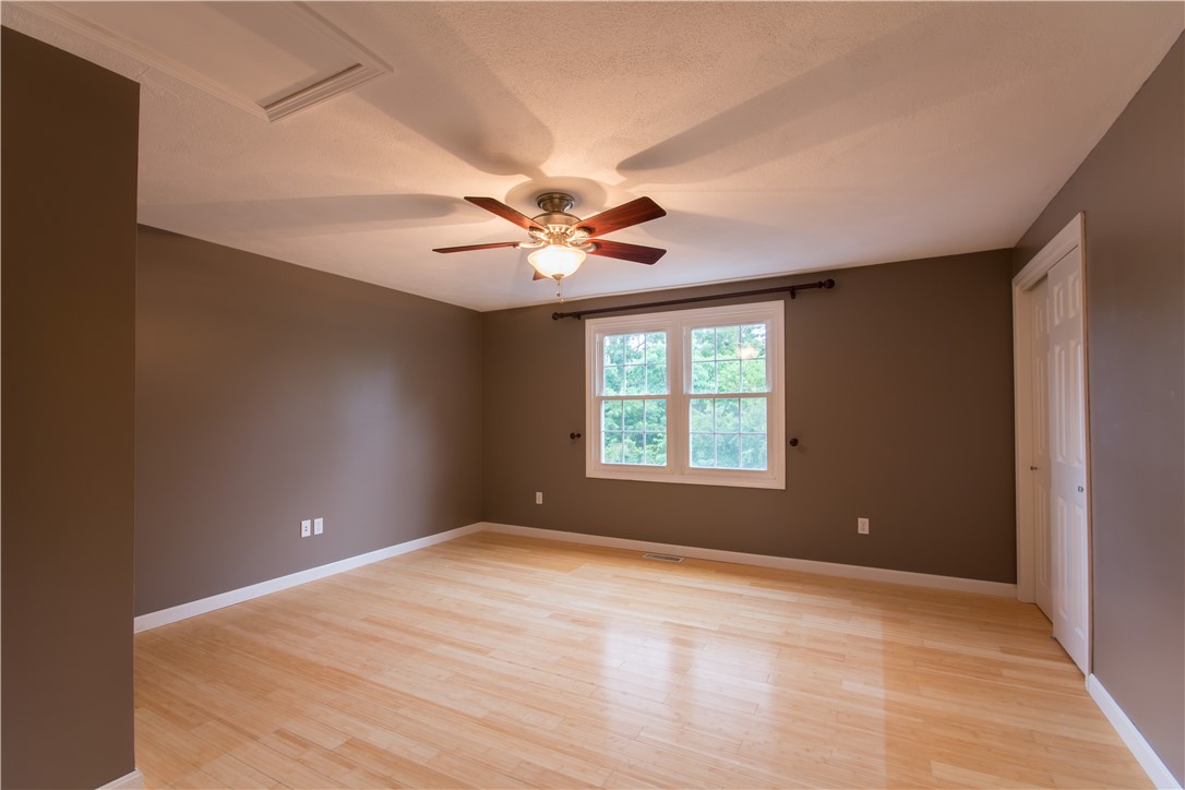 5804 Post Road, Unit 8 Warwick, RI 02818 - Photo 15 of 29 Primary Bedroom