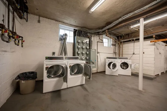 $204,900 | 56 Elm Street, Unit 1, Worcester, MA 01609