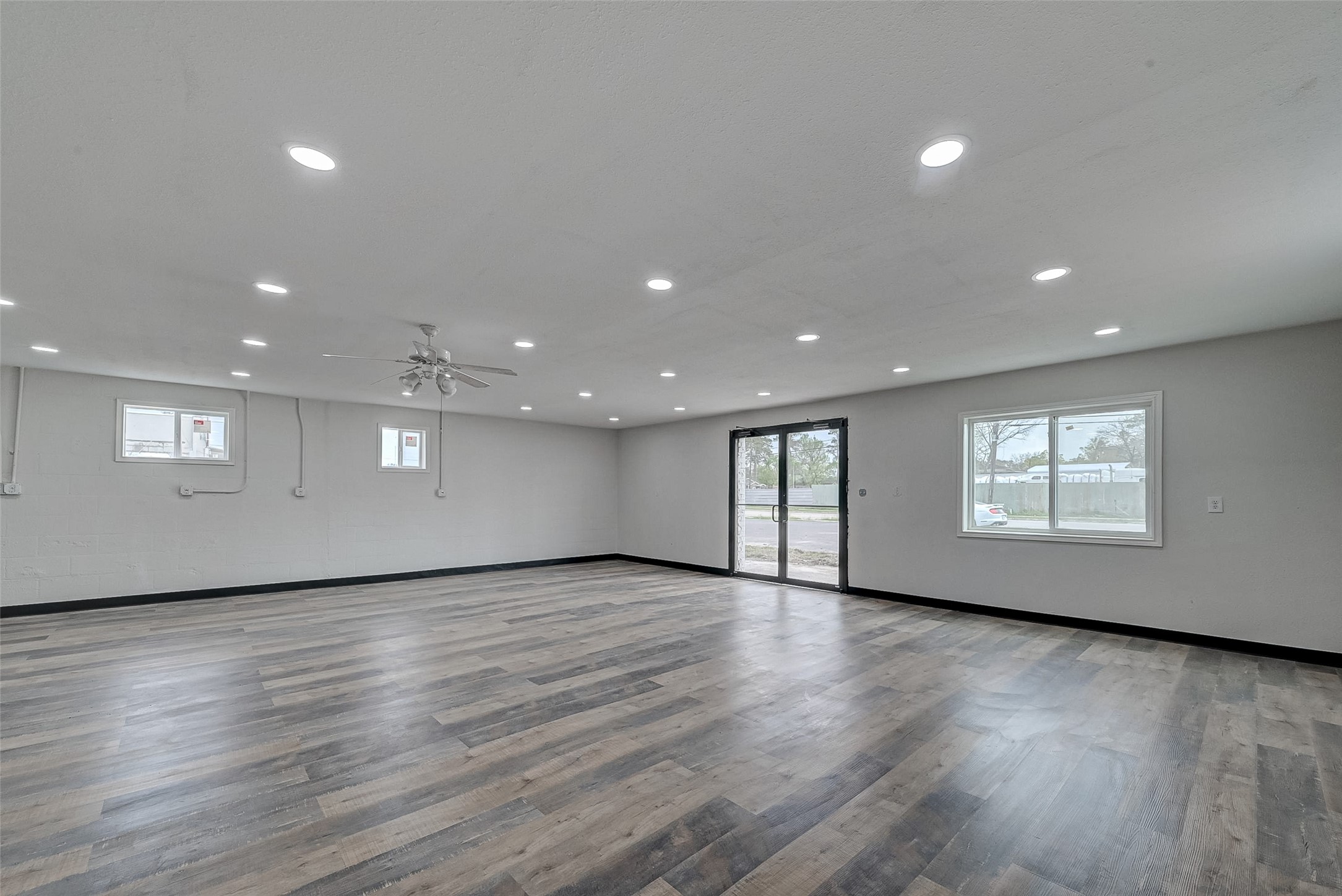 6507 Laura Koppe Road Houston, TX 77016 - Photo 5 of 11 Gallery Image 5