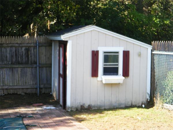 55 Inverness Road Swansea, MA 02777 - Photo 13 of 15 Gallery Image 13