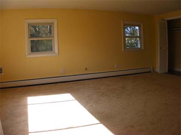55 Inverness Road Swansea, MA 02777 - Photo 2 of 15 Gallery Image 2
