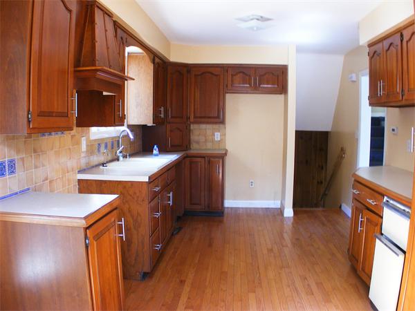 55 Inverness Road Swansea, MA 02777 - Photo 9 of 15 Gallery Image 9