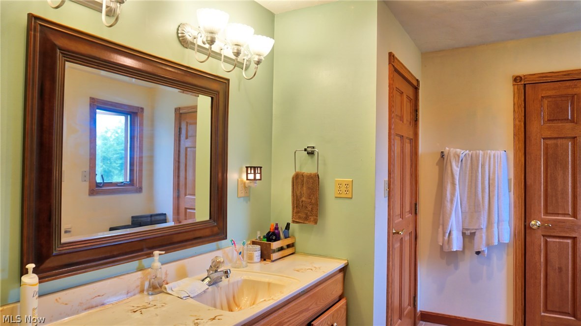 465 Zane Grey Road Norwich, OH 43767 - Photo 27 of 35 Gallery Image 27