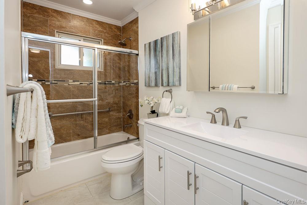 21 Dewey Road Commack, NY 11725 - Photo 21 of 40 Gallery Image 21