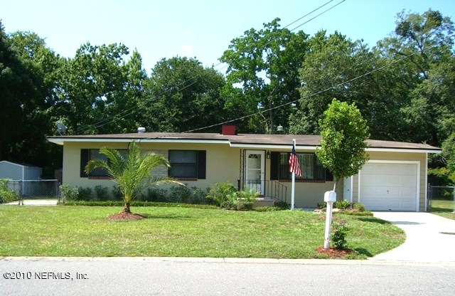 10140 Herndon Road Jacksonville, FL 32246 - Photo 1 of 23 Front