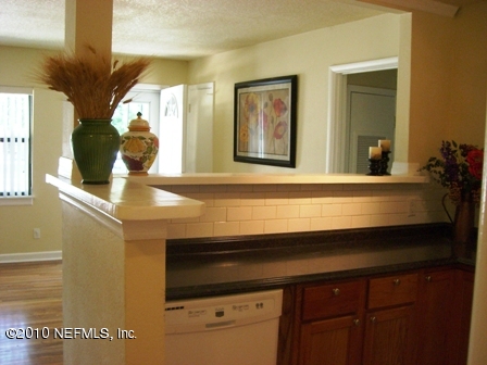 10140 Herndon Road Jacksonville, FL 32246 - Photo 4 of 23 Kitchen