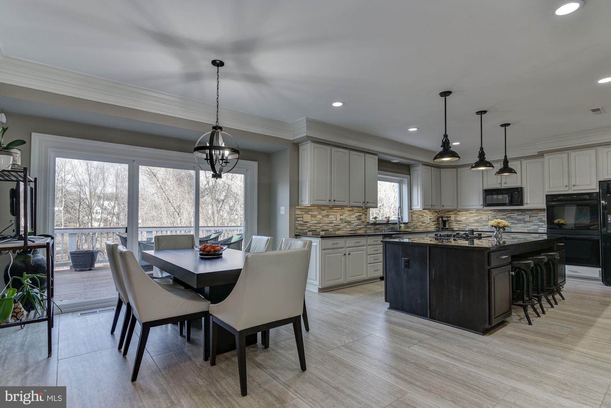 11302 Ridge Mist Terrace Potomac, MD 20854 - Photo 12 of 35 Gallery Image 12