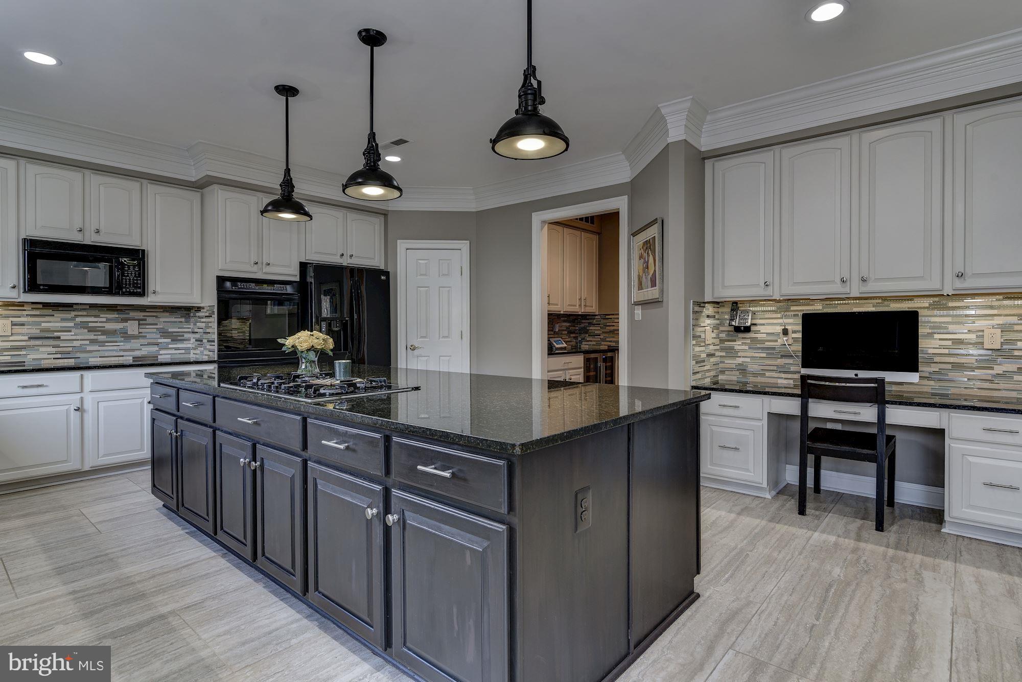 11302 Ridge Mist Terrace Potomac, MD 20854 - Photo 14 of 35 Gallery Image 14