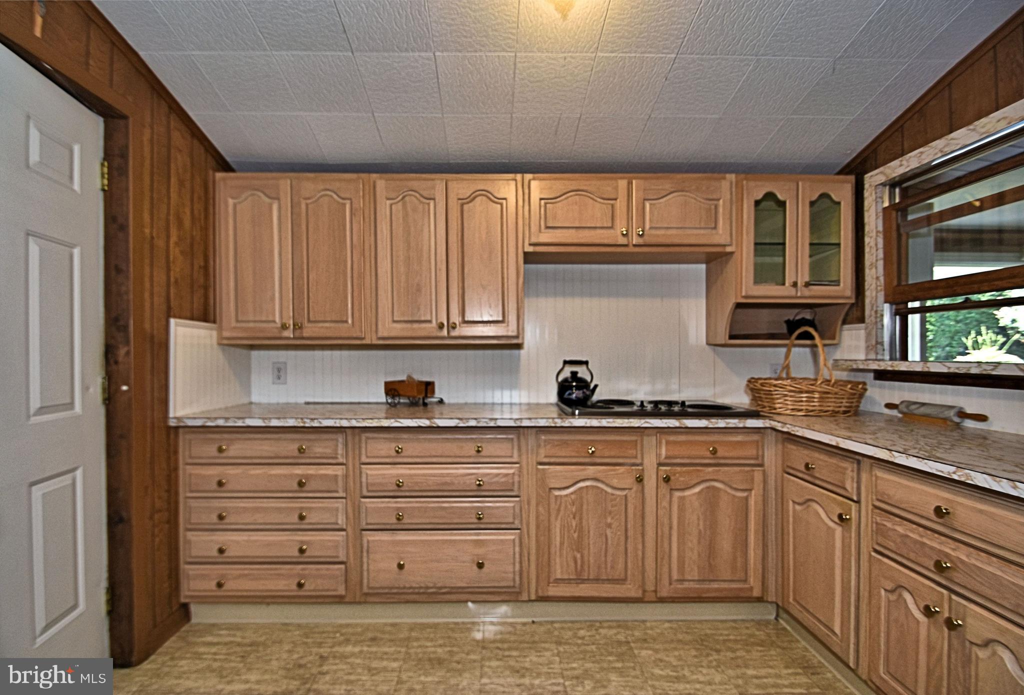 85 Towns Road Levittown, PA 19056 - Photo 22 of 44 Gallery Image 22