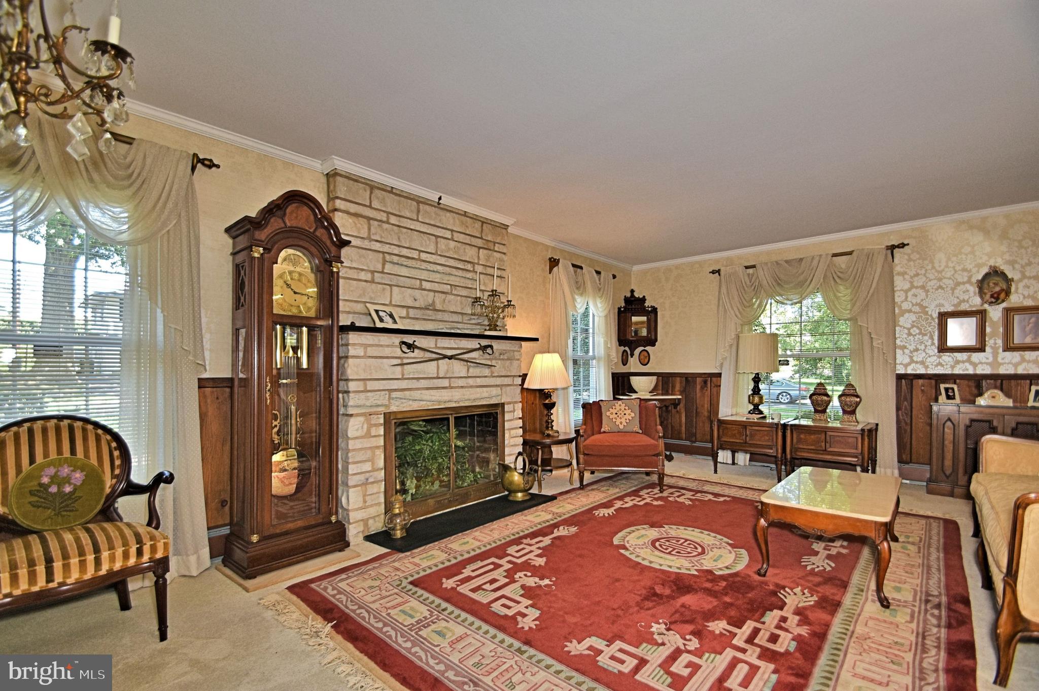 85 Towns Road Levittown, PA 19056 - Photo 8 of 44 Gallery Image 8