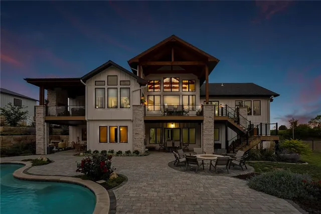 $2,195,000 | 10615 Lancaster Road, Liberty, MO 64068