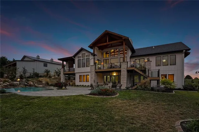 $2,195,000 | 10615 Lancaster Road, Liberty, MO 64068