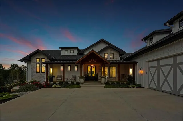 $2,195,000 | 10615 Lancaster Road, Liberty, MO 64068