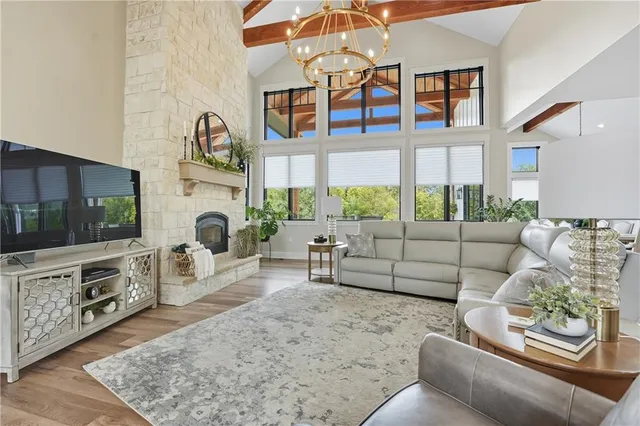 $2,195,000 | 10615 Lancaster Road, Liberty, MO 64068