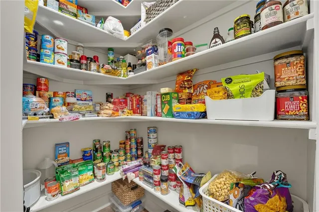 $2,195,000 | 10615 Lancaster Road, Liberty, MO 64068