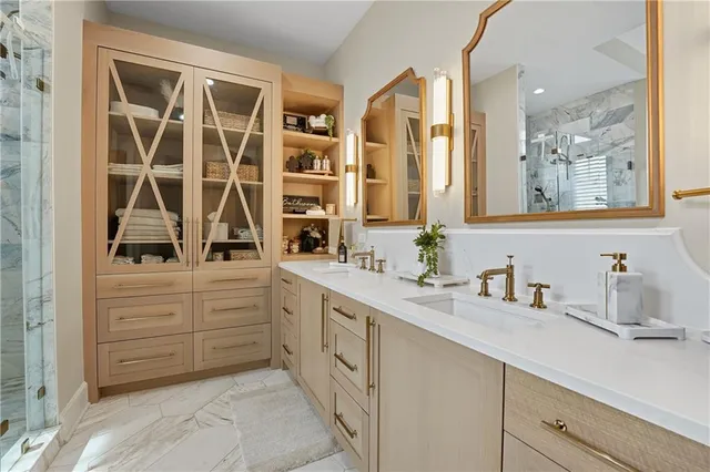 $2,195,000 | 10615 Lancaster Road, Liberty, MO 64068