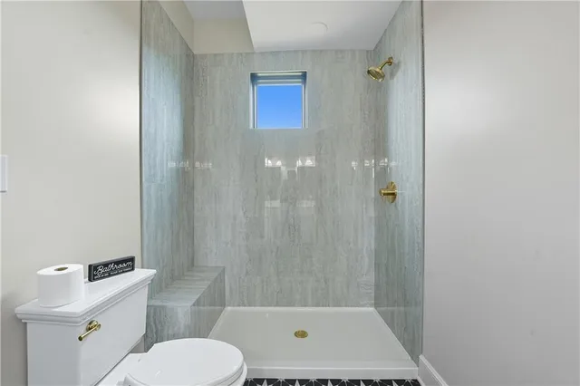 $2,195,000 | 10615 Lancaster Road, Liberty, MO 64068