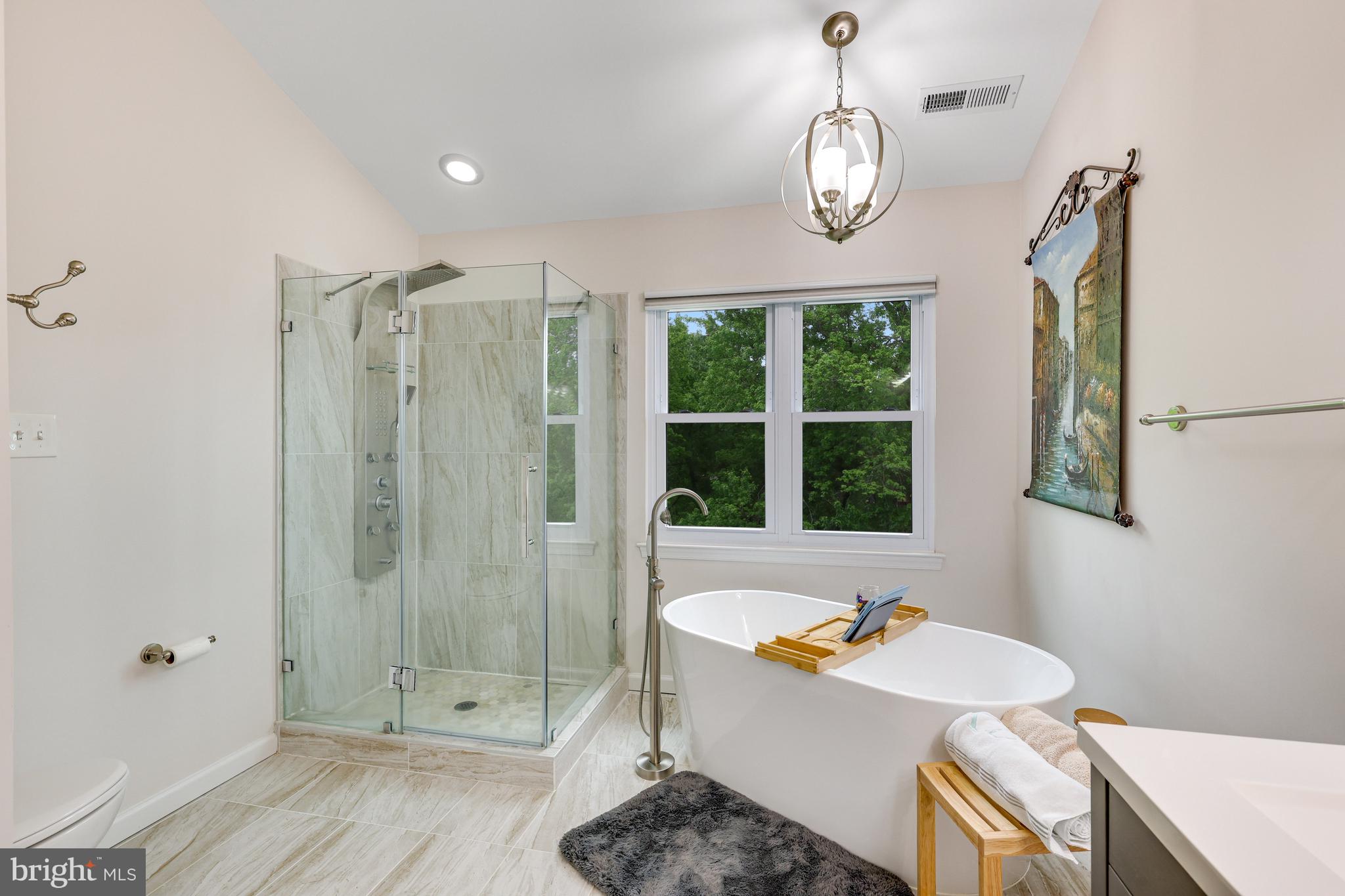 21261 Mirror Ridge Place Sterling, VA 20164 - Photo 16 of 31 Gallery Image 16