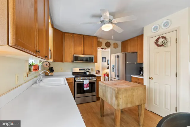 $449,900 | 7211 Lord Barton Drive, Fredericksburg, VA 22407