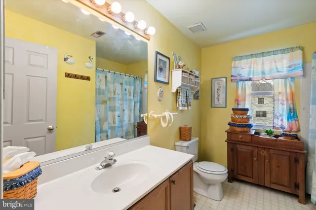 $449,900 | 7211 Lord Barton Drive, Fredericksburg, VA 22407