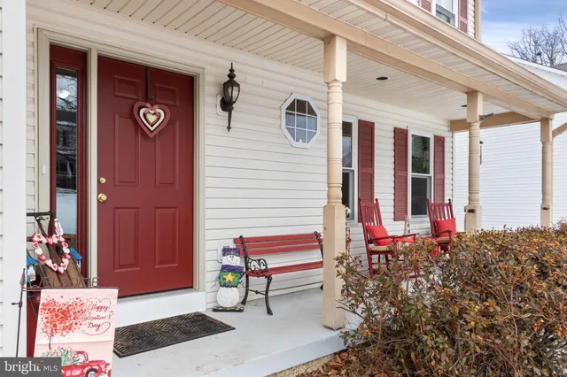 $449,900 | 7211 Lord Barton Drive, Fredericksburg, VA 22407