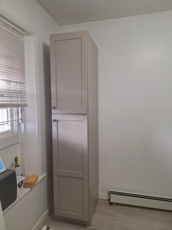 38 Byers Street Springfield, MA 01105 - Photo 12 of 27