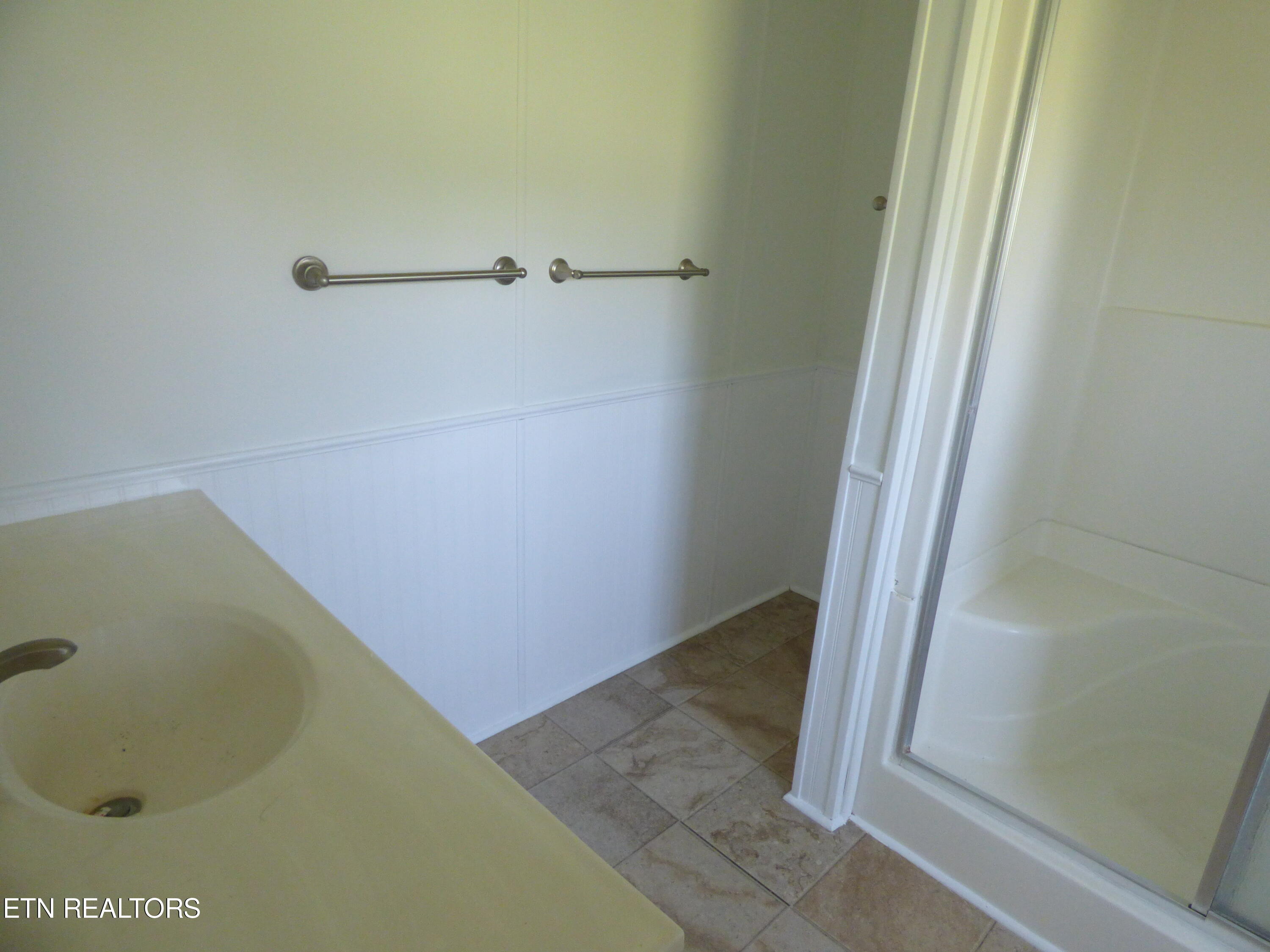 719 Sam Martin Road Dandridge, TN 37725 - Photo 12 of 22 P1290613