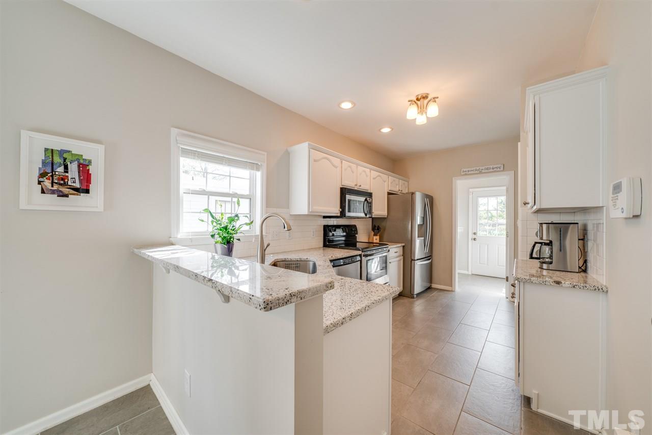 406 Pershing Road Raleigh, NC 27608 - Photo 10 of 30