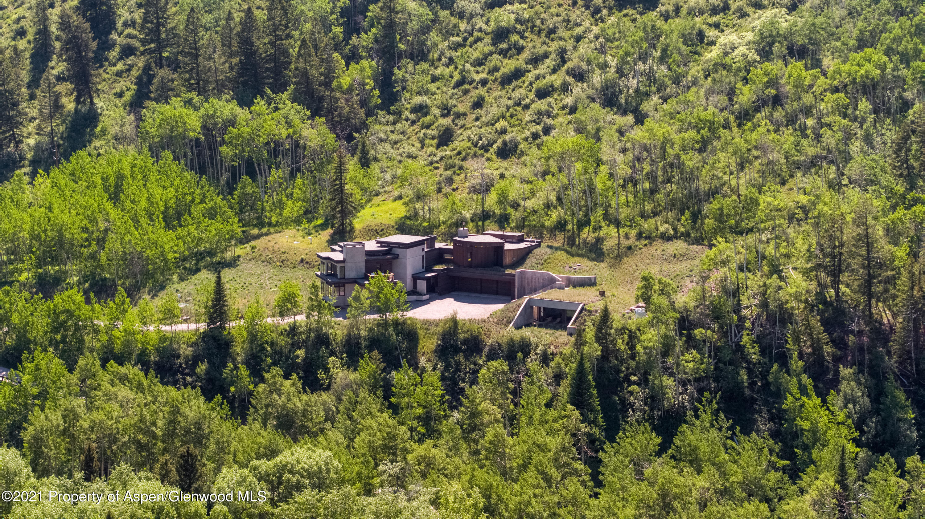 255 Conundrum Creek Road Aspen, CO 81611 - Photo 11 of 70 255 Conundrum Creek