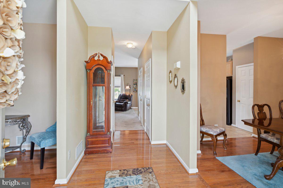 1745 Red Bud Road Quakertown, PA 18951 - Photo 5 of 34 Foyer