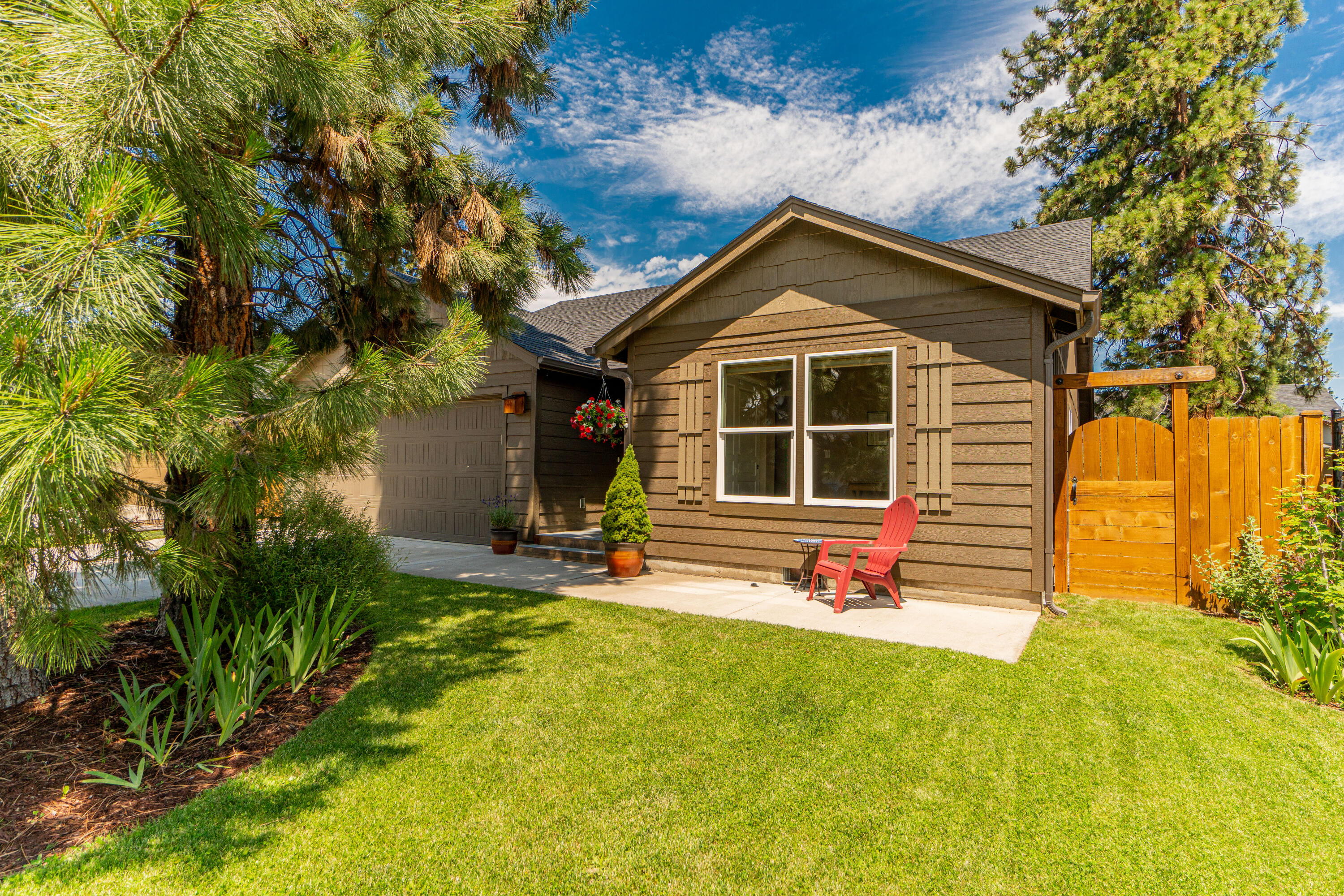 452 North Village Meadows Road Sisters, OR 97759 - Photo 25 of 27 RileyVisuals-8