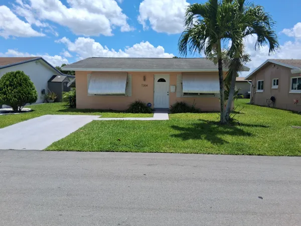 $325,000 | 7304 Northwest 57th Drive, Tamarac, FL 33321