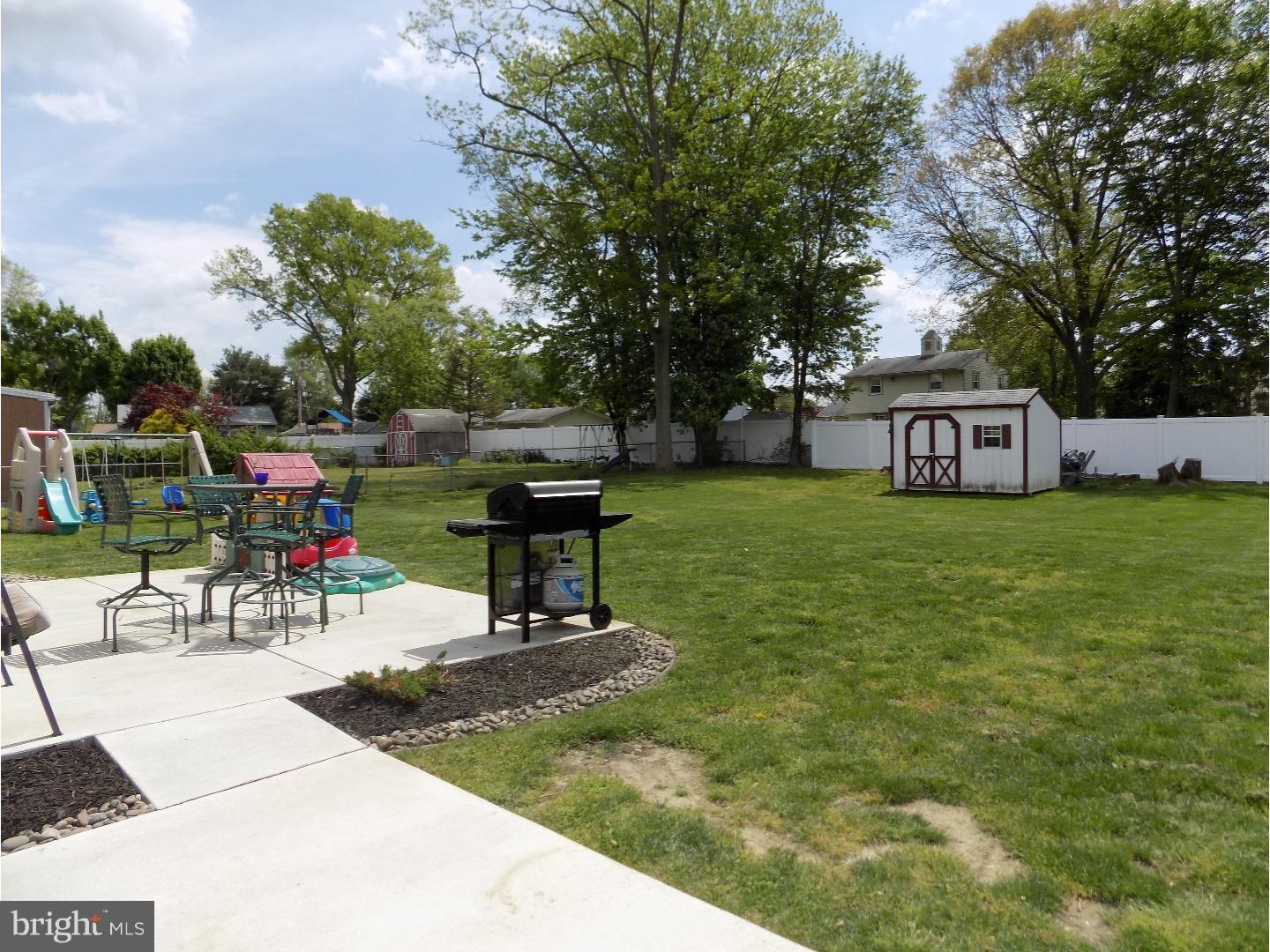 11 Livingstone Road Sewell, NJ 08080 - Photo 17 of 18 Back Yard