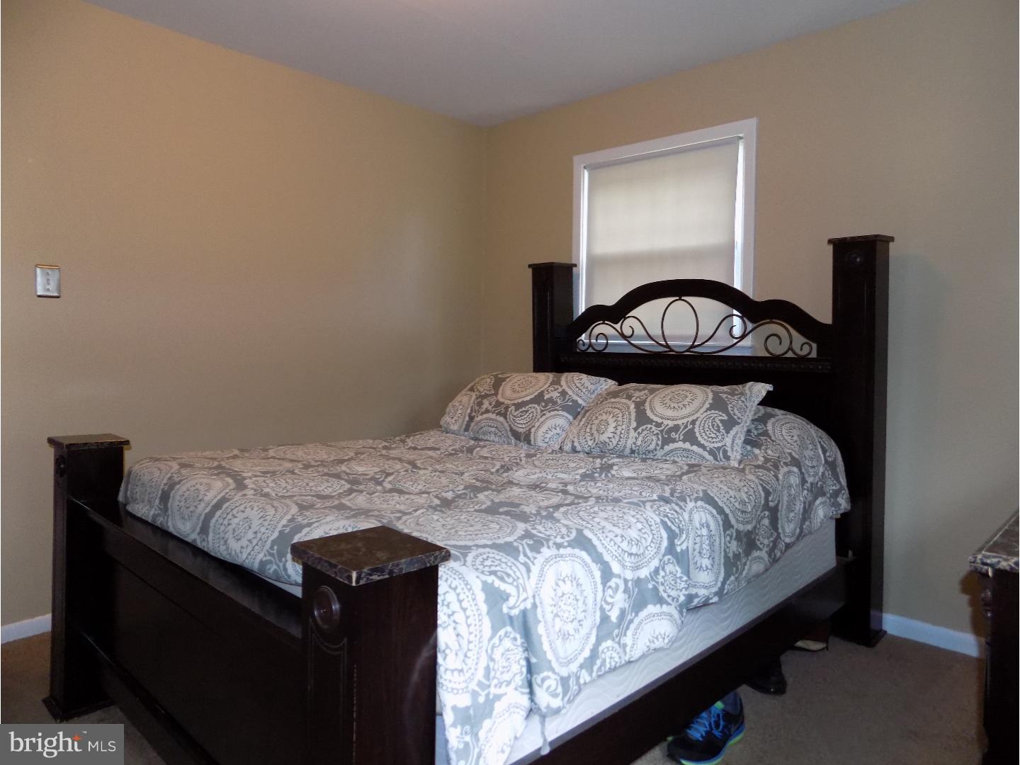 11 Livingstone Road Sewell, NJ 08080 - Photo 10 of 18 Bedroom - Main