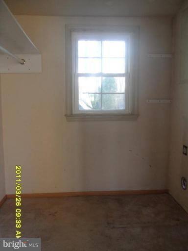 13721 Joyce Road Woodbridge, VA 22191 - Photo 8 of 11 Laundry Area 1