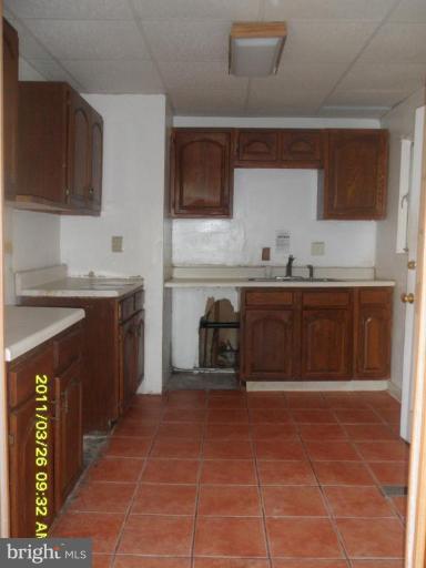 13721 Joyce Road Woodbridge, VA 22191 - Photo 10 of 11 Kitchen
