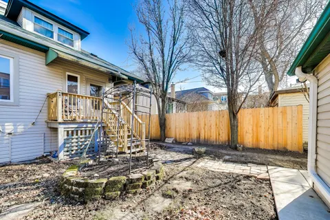 $595,000 | 6224 North Rockwell Street, Chicago, IL 60659