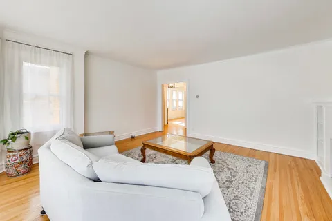 $595,000 | 6224 North Rockwell Street, Chicago, IL 60659