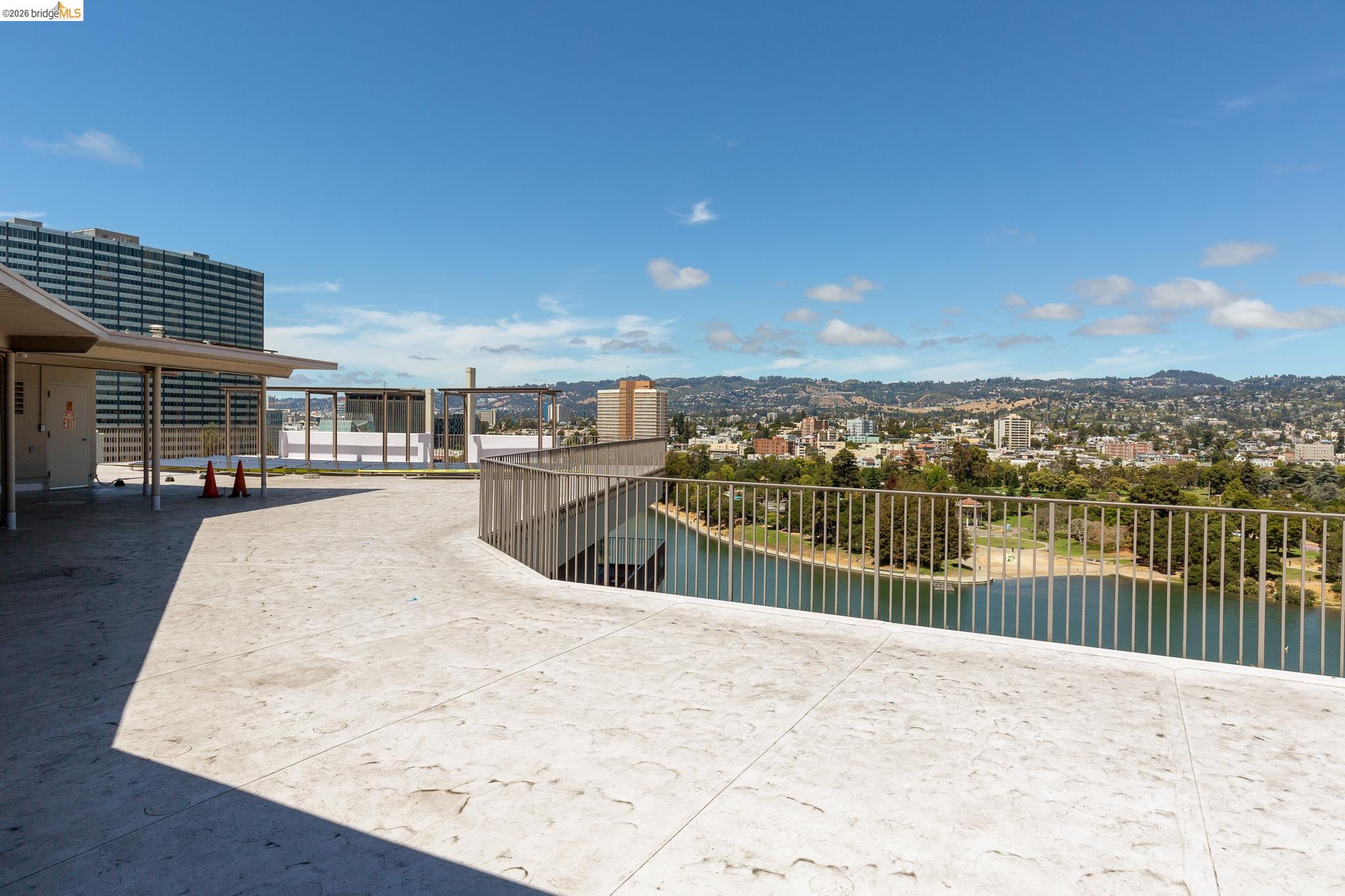 177 19th Street, Unit 10E Oakland, CA 94612 - Photo 50 of 51