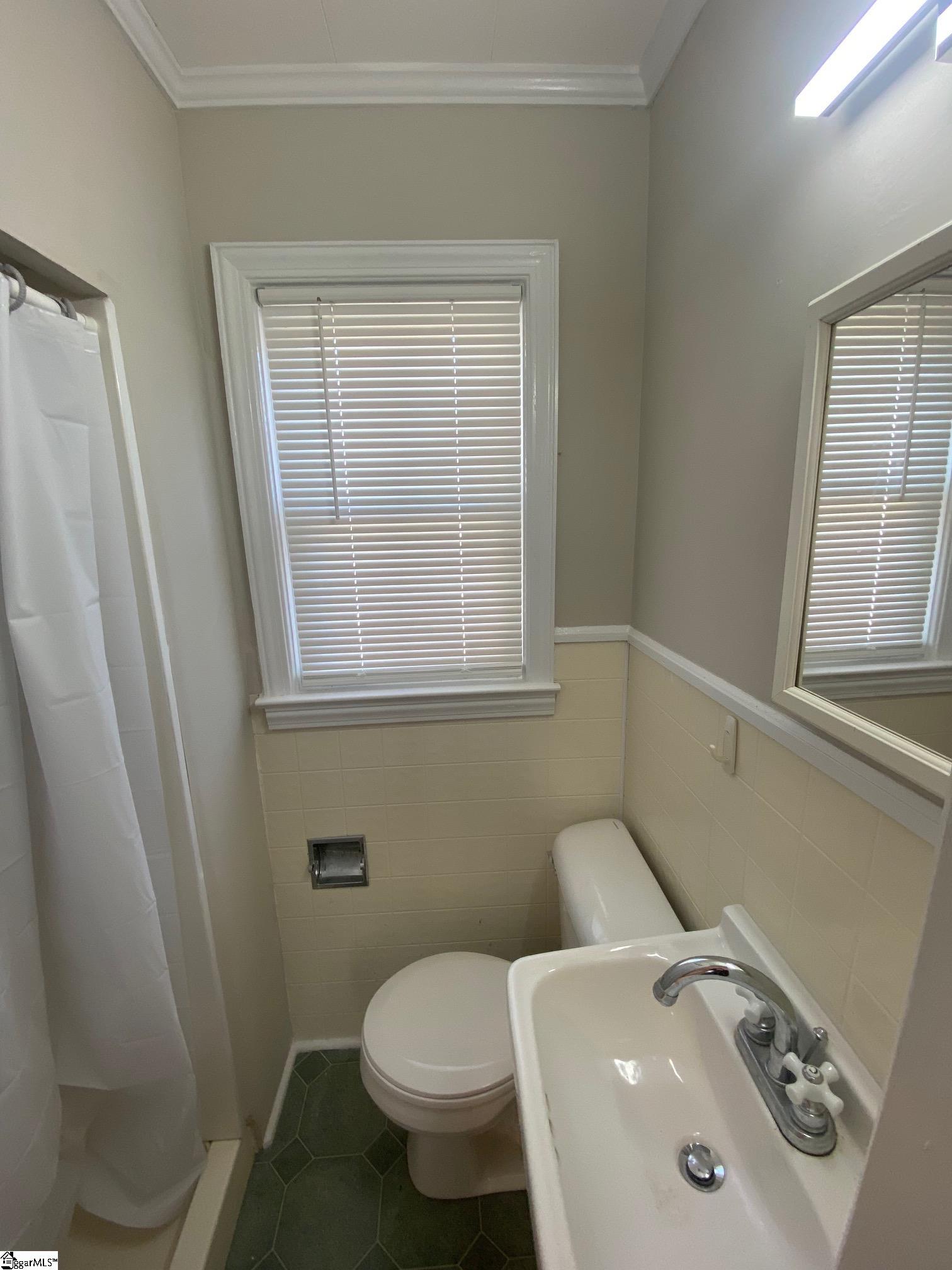 707 Shands Street Clinton, SC 29325 - Photo 10 of 14 Gallery Image 10