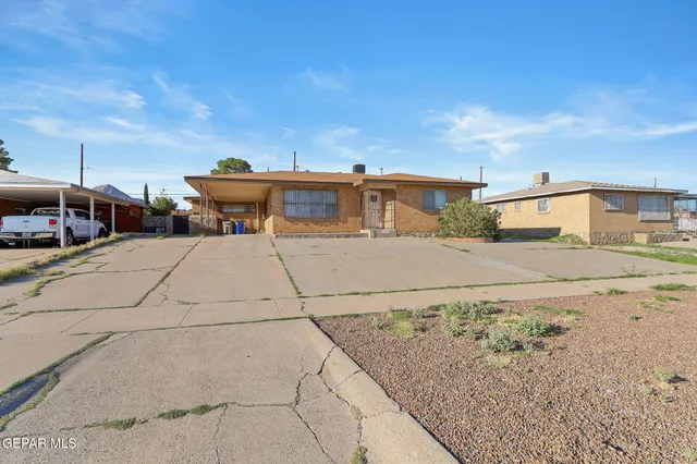 $344,000 | 3125 Hamilton Avenue, El Paso, TX 79930