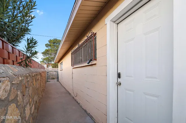 $344,000 | 3125 Hamilton Avenue, El Paso, TX 79930